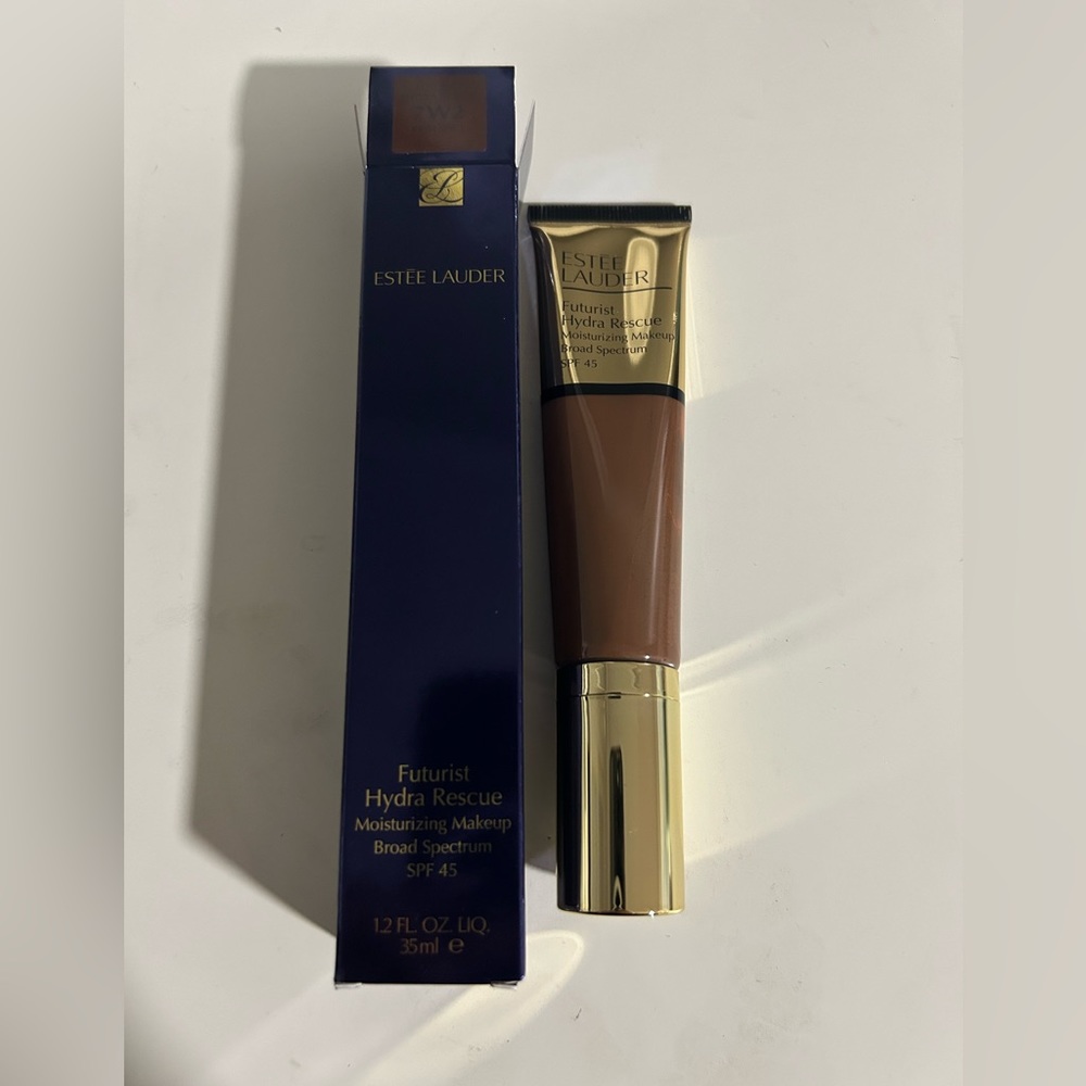 ESTEE LAUDER Futurist hydra Rescue Moisturizing Makeup 7W2 Rich spice 1.2 Fl Oz.